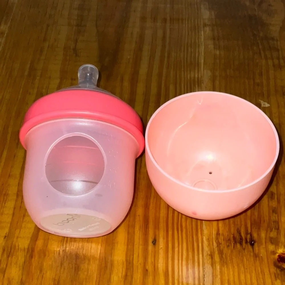 Boon Nursh Silicone Baby Bottle (120nL/4oz)